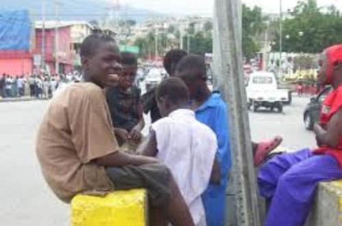 Article : En Haïti, les enfants des rues ont-ils aussi des droits ?